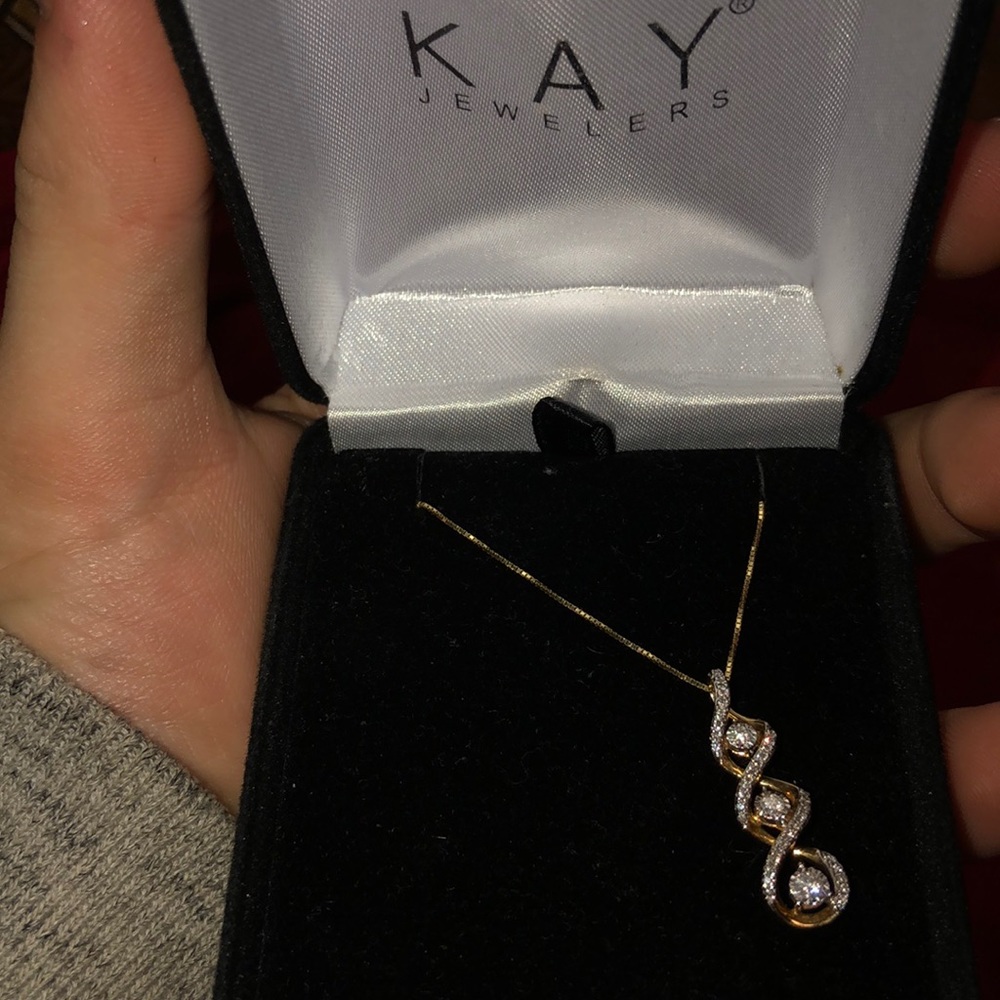 10k gold diamond necklace